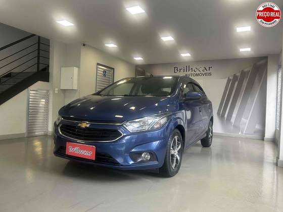 CHEVROLET ONIX 1.4 MPFI LTZ 8V FLEX 4P AUTOMÁTICO CHEVROLET ONIX 1.4 MPFI LTZ 8V FLEX 4P AUTOMÁTICO